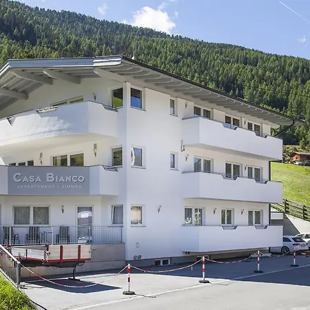 Casa Bianco アパート *